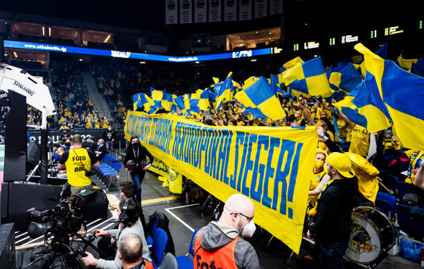 源于几个明 源于几个明