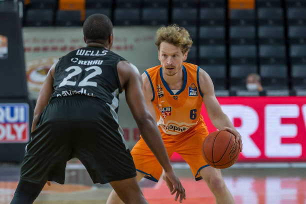 赛场挑战 赛场挑战