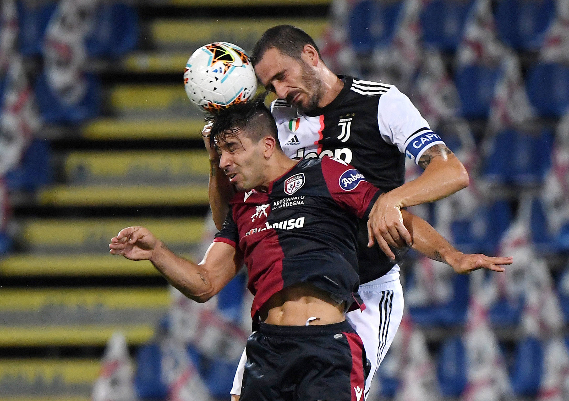 两队都展现 两队都展现