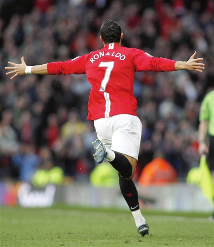 国际赛事中 国际赛事中