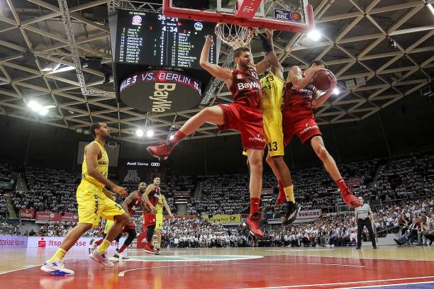 攻显得行云 攻显得行云